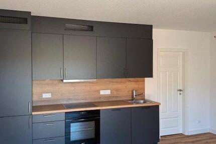 Wohnung Husum - 2 Zimmer, 70 m&sup2;, 980&euro; | Angebot:26481478