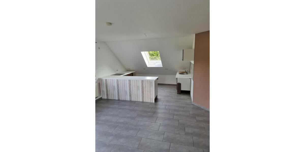 Dachgeschoßwohnung Melsungen - 3 Zimmer, 80 m&sup2;, 750&euro; | Angebot:25589192