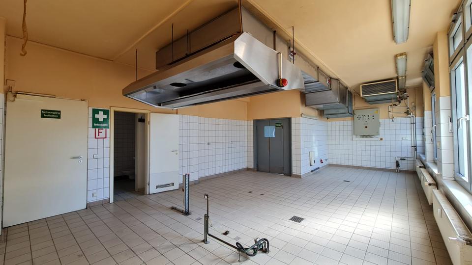 Gewerbeobjekt Torgau - 1.570&euro; | Angebot:26306185