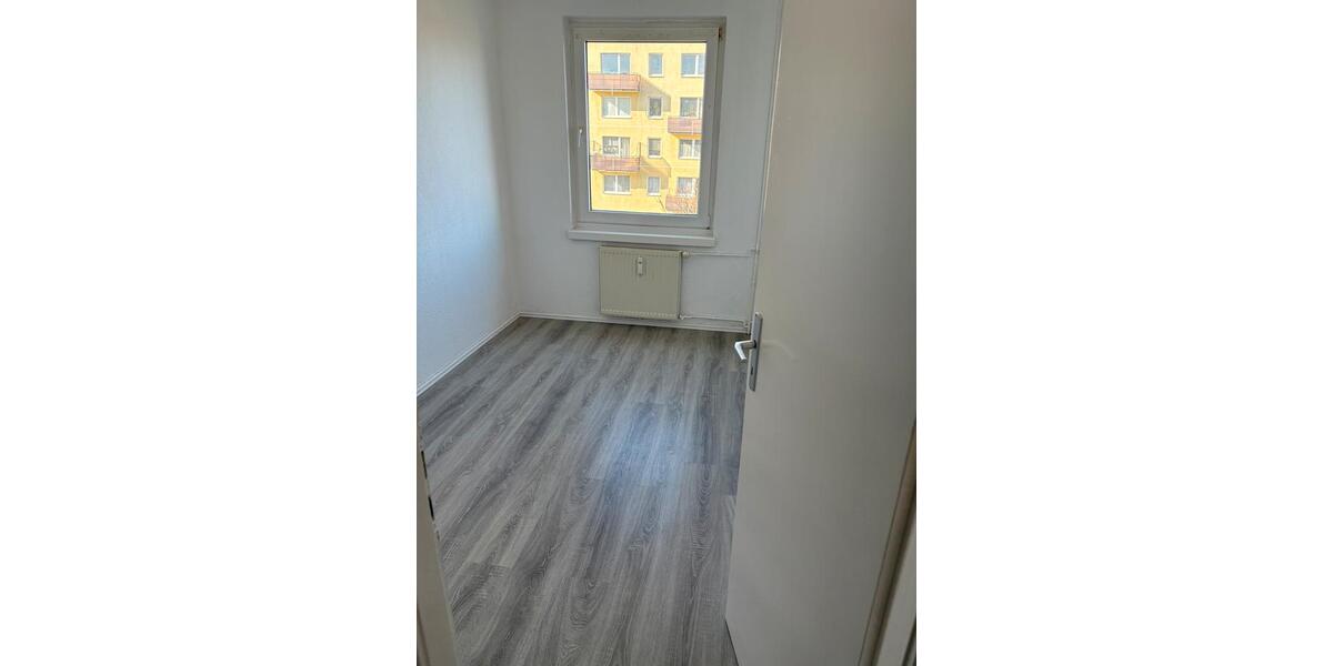 Etagenwohnung Perleberg - 4 Zimmer, 62 m&sup2;, 553&euro; | Angebot:25369143