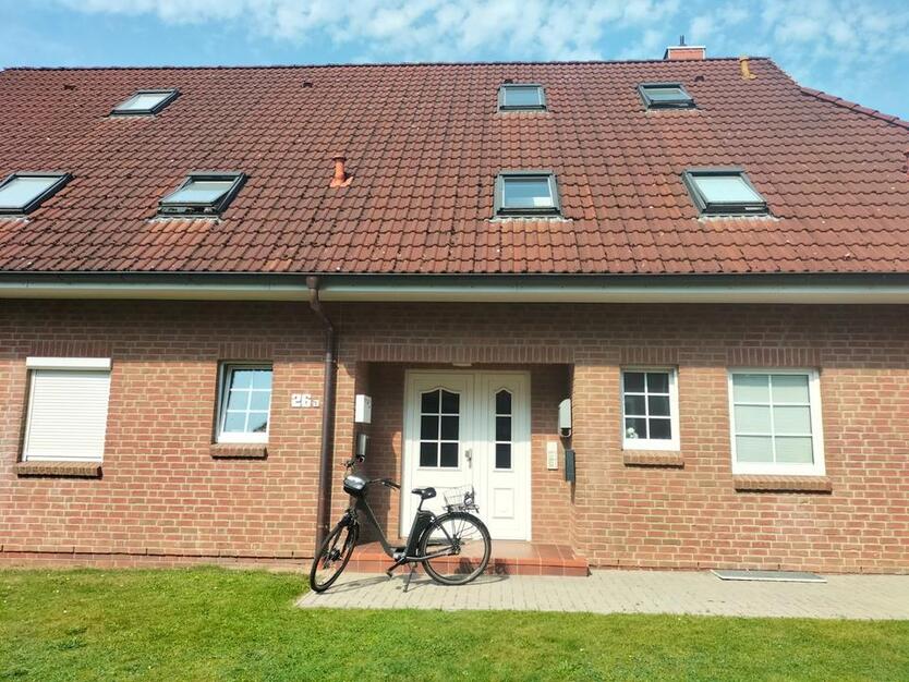 Wiepenkathen Dachgeschoßwohnung im 4 Parteien Haus