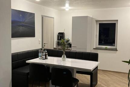 Wohnung Straßberg - 4 Zimmer, 118 m&sup2;, 1.000&euro; | Angebot:25510143