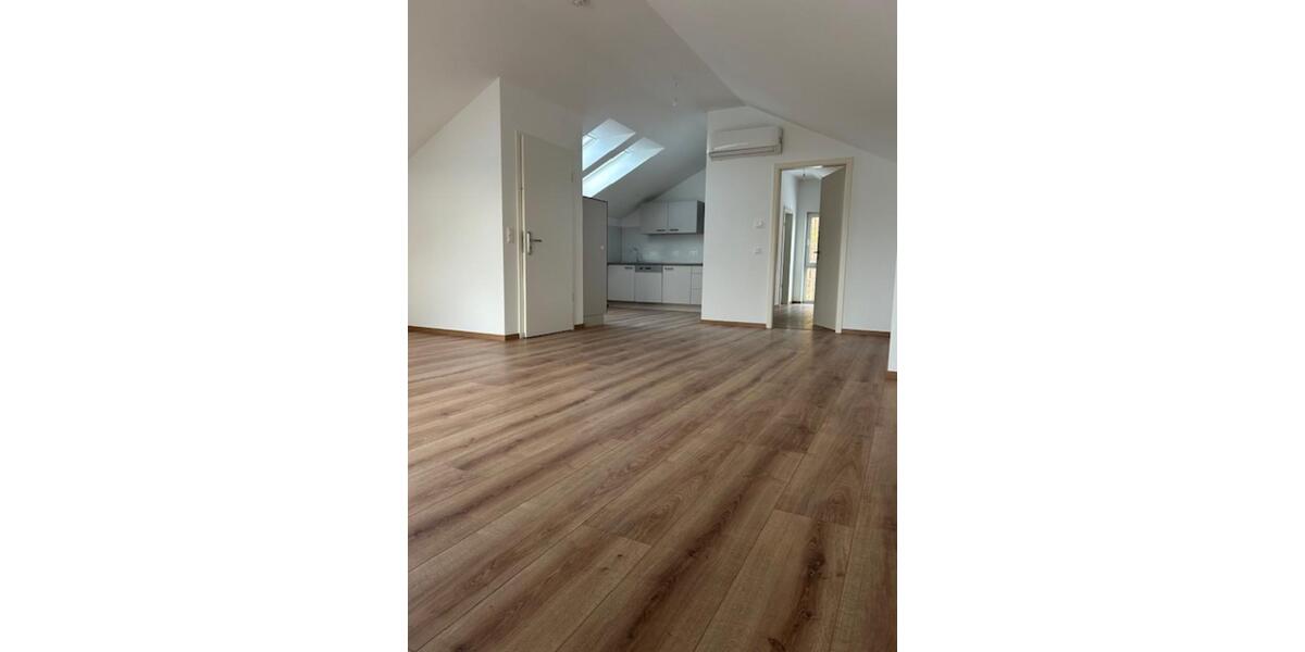 Dachgeschoßwohnung Heidesee - 2 Zimmer, 74 m&sup2;, 1.010&euro; | Angebot:25378420