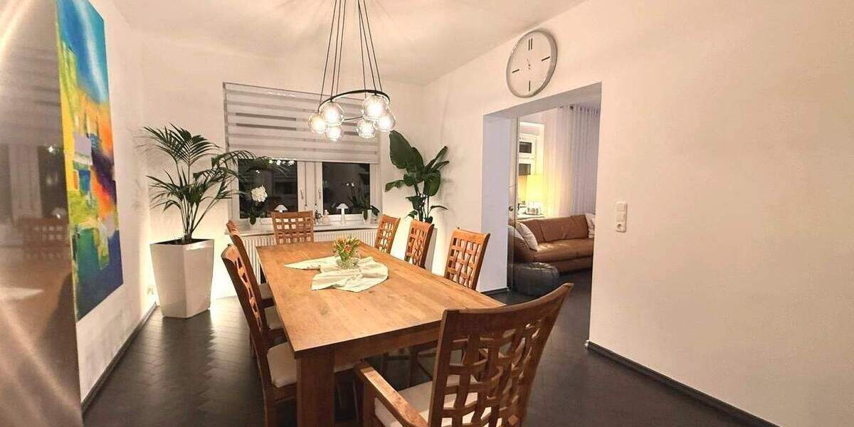 Etagenwohnung Hanau Lamboy - 3 Zimmer, 124 m&sup2;, 1.600&euro; | Angebot:24876555