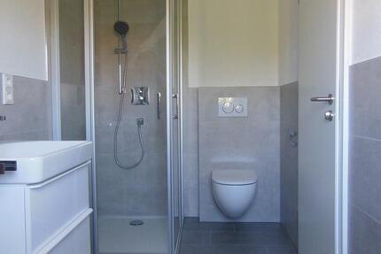 Kernsanierte großzügige 3 Zimmer Wohnung in Leiwen zimmer