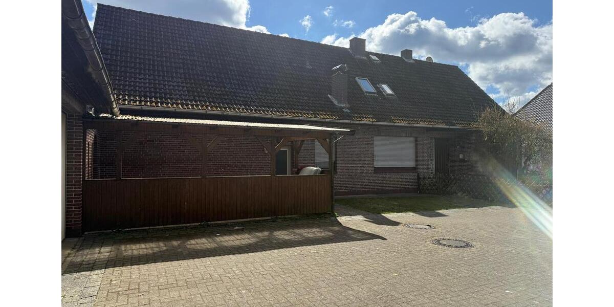 Einfamilienhaus Bergen - 5 Zimmer, 154 m&sup2;, 1.200&euro; | Angebot:26461232