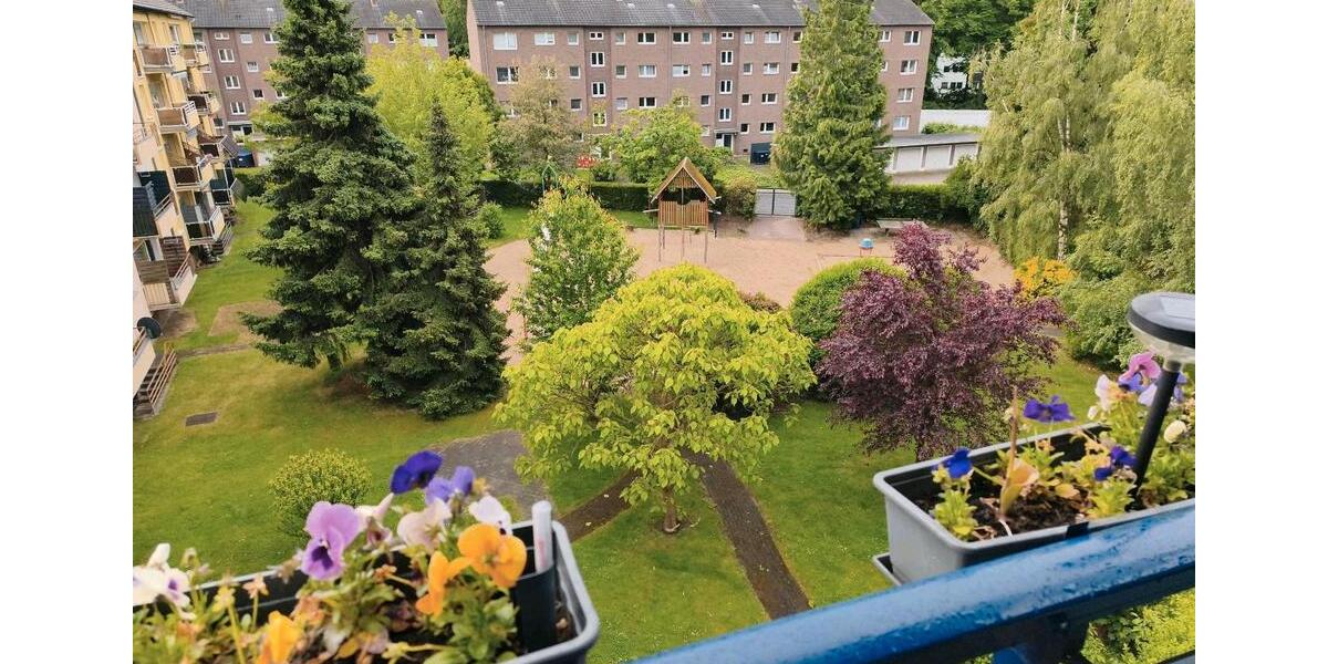 Etagenwohnung Duisburg Rheinhausen - 4.5 Zimmer, 82 m&sup2;, 1.250&euro; | Angebot:26648928