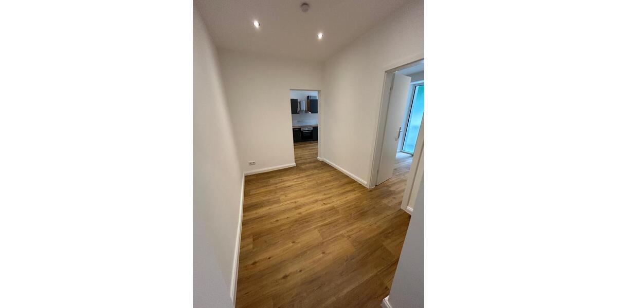 Etagenwohnung Wuppertal Barmen - 2 Zimmer, 65 m&sup2;, 715&euro; | Angebot:25884288