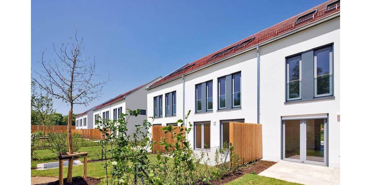 Reihenendhaus Unterföhring - 4 Zimmer, 137 m&sup2;, 3.923&euro; | Angebot:25703851