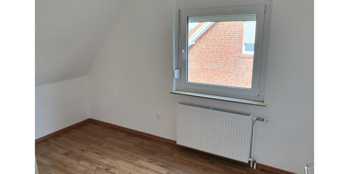 Dachgeschoßwohnung Meppen - 3 Zimmer, 58 m&sup2;, 550&euro; | Angebot:24743417