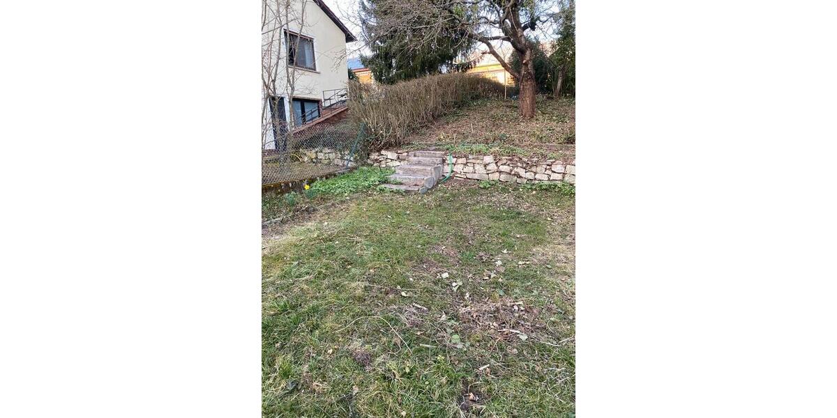 Einfamilienhaus Ebern - 6 Zimmer, 180 m&sup2;, 2.100&euro; | Angebot:25895296