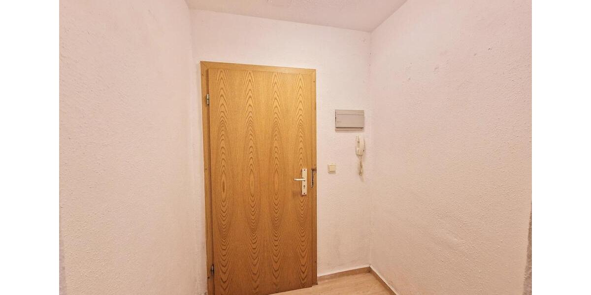 Erdgeschoßwohnung Halle (Saale) Am Wasserturm/Thaerviertel - 1 Zimmer, 35 m&sup2;, 440&euro; | Angebot:25215463