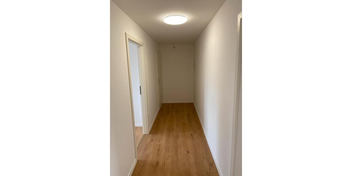 Dachgeschoßwohnung Duisburg Angerhausen - 2.5 Zimmer, 58 m&sup2;, 410&euro; | Angebot:26619998