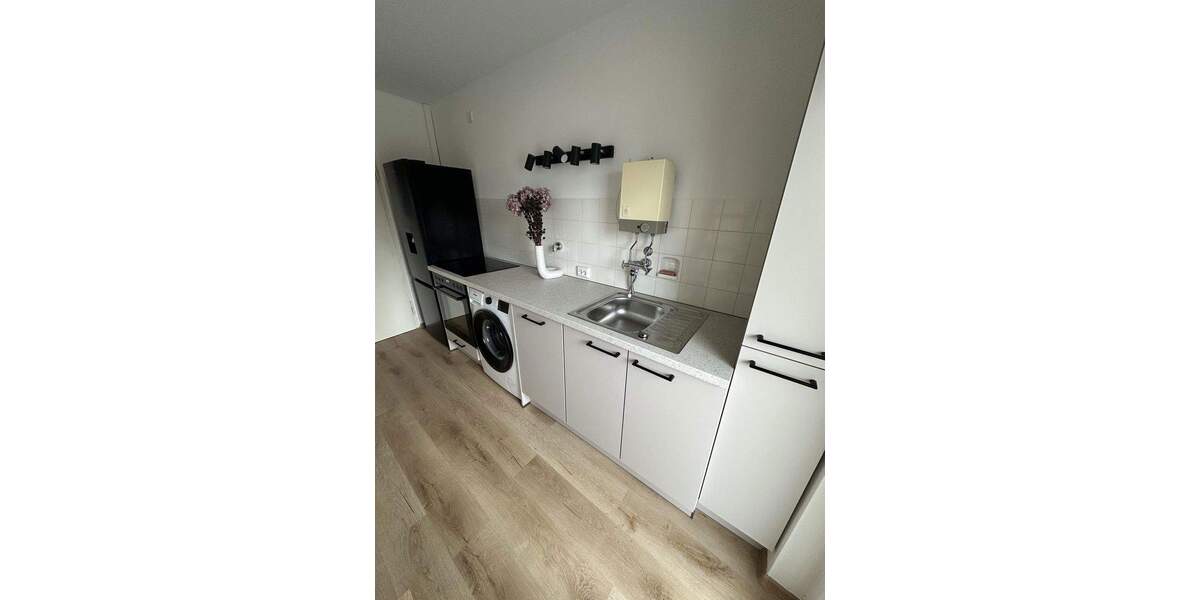 Etagenwohnung Stuttgart Mitte - 2 Zimmer, 56 m&sup2;, 1.500&euro; | Angebot:25210791