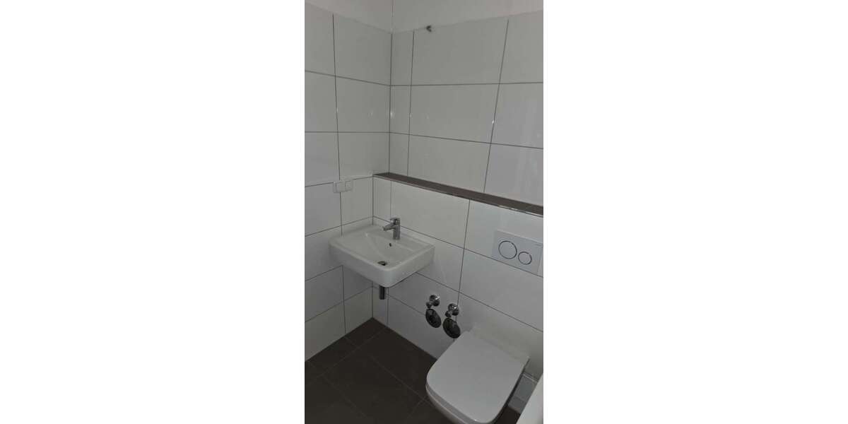 Etagenwohnung Heusenstamm - 2 Zimmer, 67 m&sup2;, 1.100&euro; | Angebot:27005699