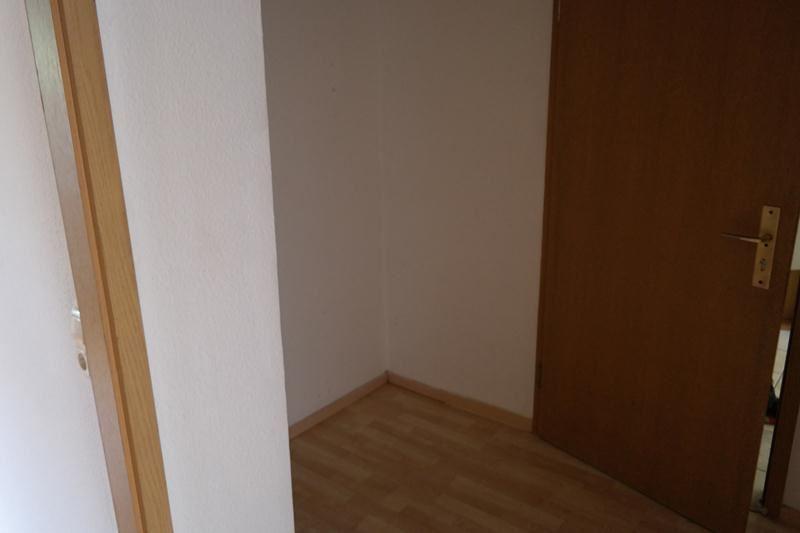 Erdgeschoßwohnung Reichenbach im Vogtland - 1 Zimmer, 30 m&sup2;, 140&euro; | Angebot:26176768