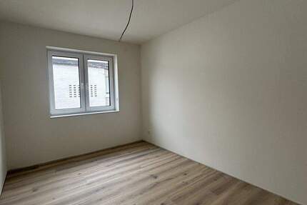 Haus Oldenburg Nadorst - 5 Zimmer, 141 m&sup2;, 1.850&euro; | Angebot:25262110