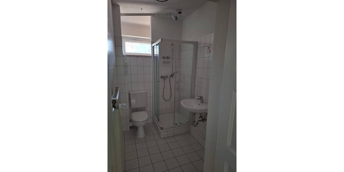 Etagenwohnung Cuxhaven - 3 Zimmer, 65 m&sup2;, 585&euro; | Angebot:26796974