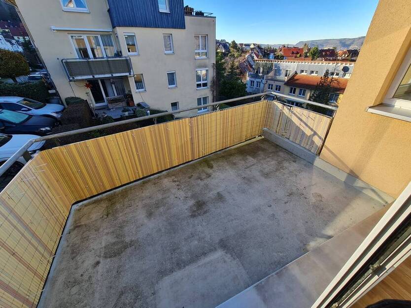 Helle 3-Raum Wohnung mit Balkon # Stellplatz # Ausblick