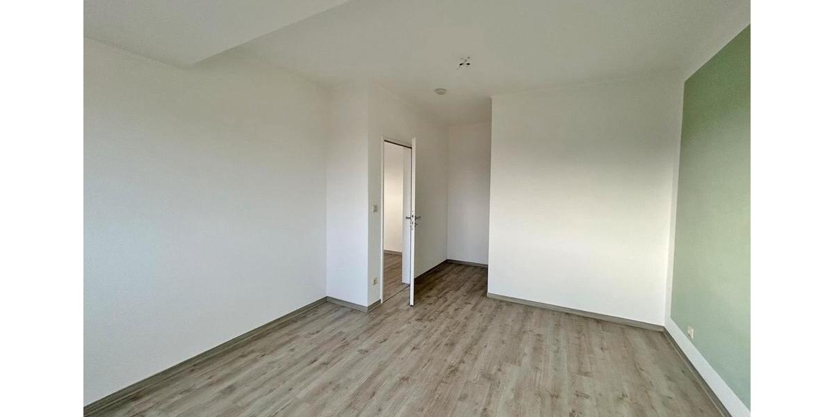 Dachgeschoßwohnung Bremen Huchting - 2 Zimmer, 55 m&sup2;, 650&euro; | Angebot:26044649