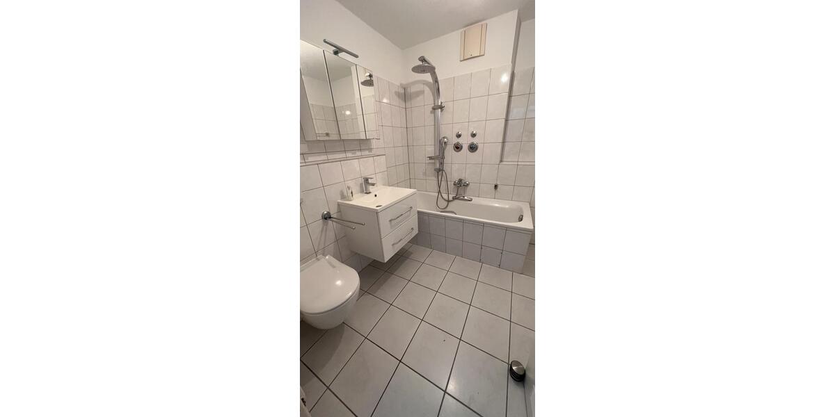 Maisonettenwohnung Pinneberg - 3 Zimmer, 75 m&sup2;, 930&euro; | Angebot:25219070