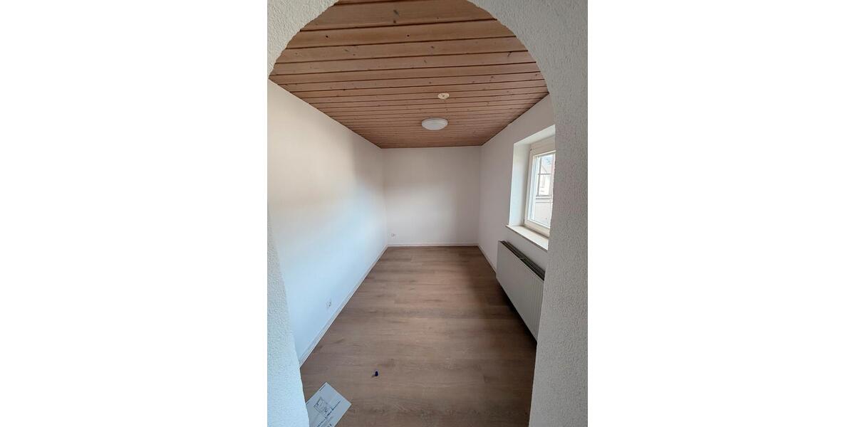 Erdgeschoßwohnung Oberkochen - 3 Zimmer, 80 m&sup2;, 975&euro; | Angebot:25614638