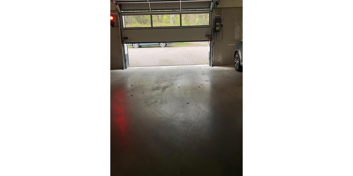 Etagenwohnung Rostock Hansaviertel - 3 Zimmer, 105 m&sup2;, 1.520&euro; | Angebot:26001825