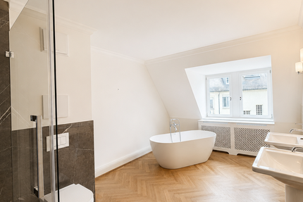 Wohnung Baden-Baden Baden - 5 Zimmer, 223 m&sup2;, 4.100&euro; | Angebot:26728823