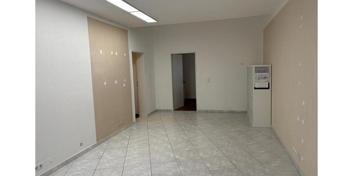 Etagenwohnung Euskirchen - 1 Zimmer, 48 m&sup2;, 490&euro; | Angebot:26299771