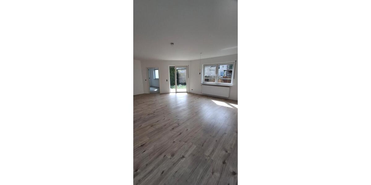 Etagenwohnung Mayen - 4 Zimmer, 105 m&sup2;, 950&euro; | Angebot:26137459
