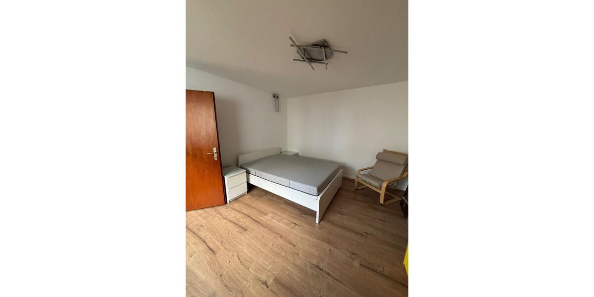 Etagenwohnung Mörfelden-Walldorf Walldorf - 2 Zimmer, 62 m&sup2;, 1.400&euro; | Angebot:26019515