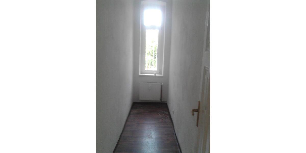 Erdgeschoßwohnung Dessau-Roßlau Roßlau - 3 Zimmer, 80 m&sup2;, 450&euro; | Angebot:26591334