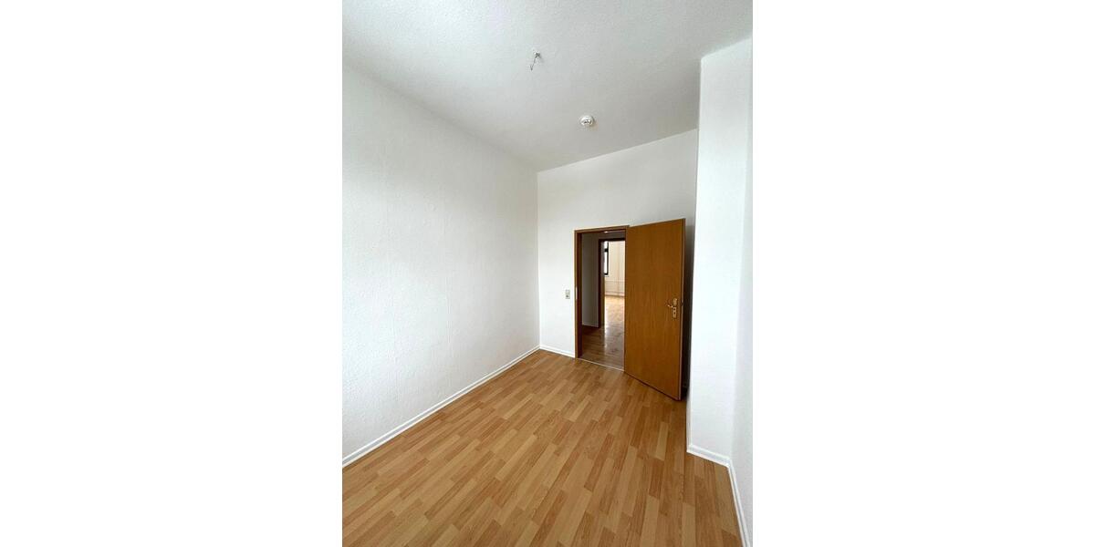 Etagenwohnung Forst (Lausitz) - 2 Zimmer, 48 m&sup2;, 335&euro; | Angebot:25056613