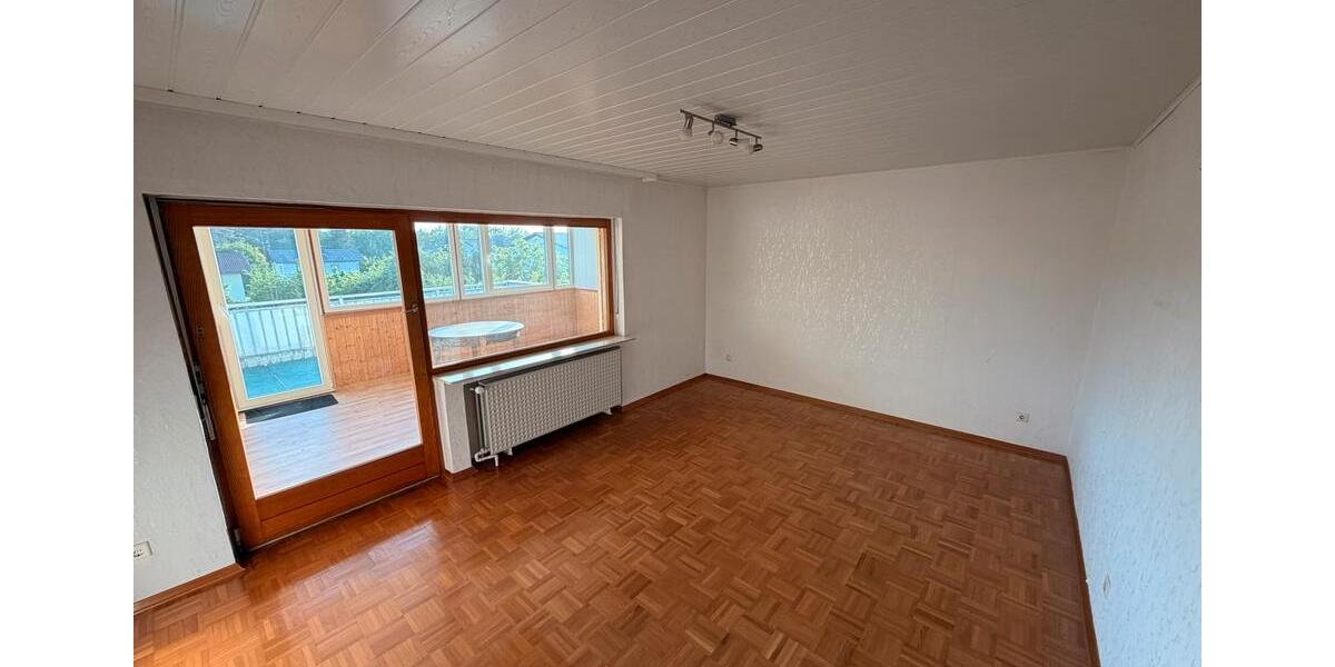 Etagenwohnung Stadtallendorf - 4 Zimmer, 85 m&sup2;, 980&euro; | Angebot:26699253