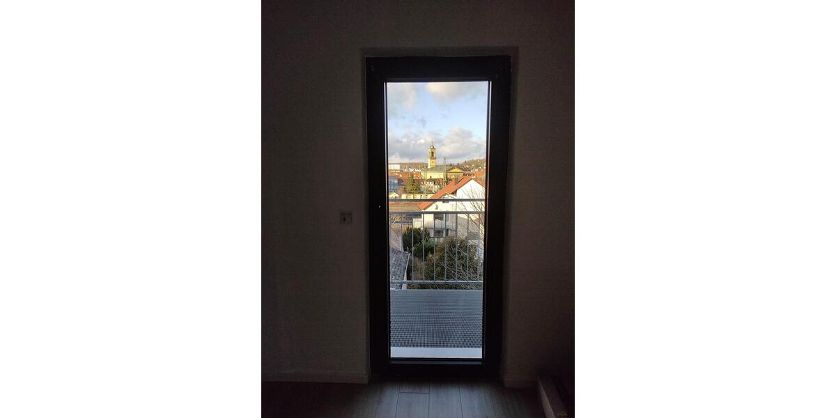 Etagenwohnung Ansbach - 5 Zimmer, 114 m&sup2;, 1.000&euro; | Angebot:26033210