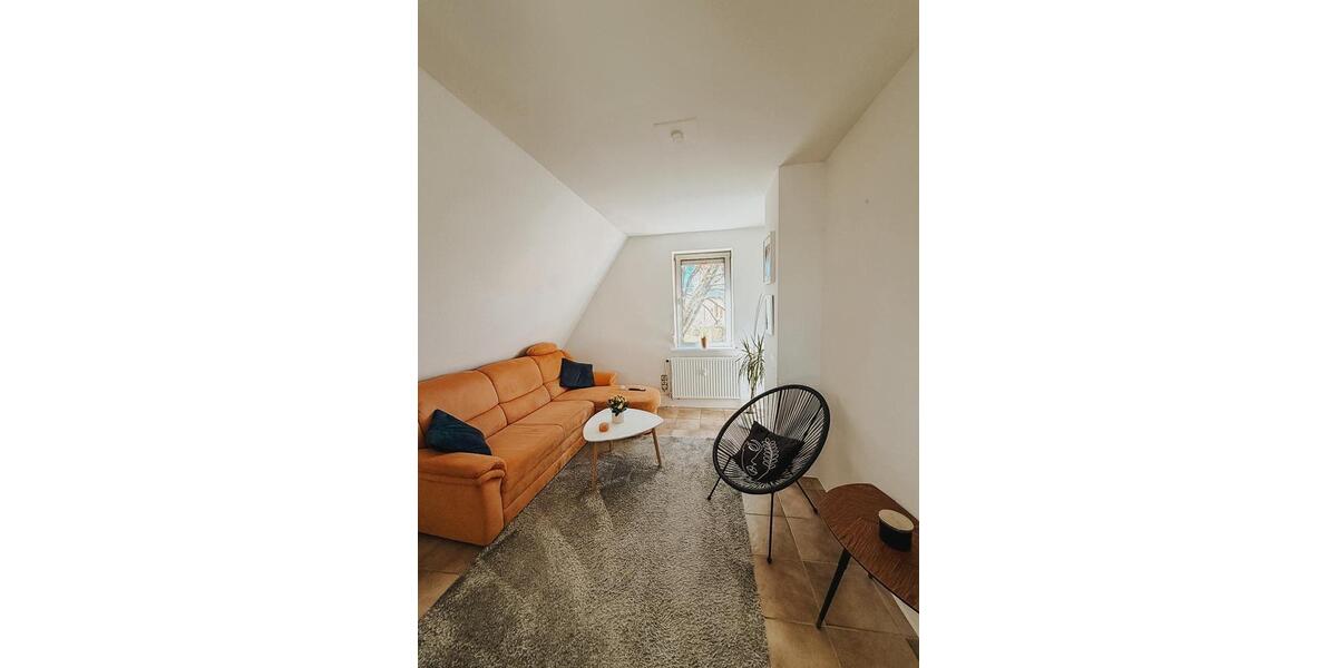 Dachgeschoßwohnung Delligsen - 2 Zimmer, 65 m&sup2;, 750&euro; | Angebot:26354081