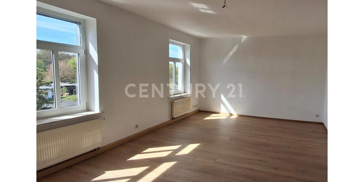 Dachgeschoßwohnung Gera Alt-Taubenpreskeln - 3 Zimmer, 91 m&sup2;, 540&euro; | Angebot:26632733
