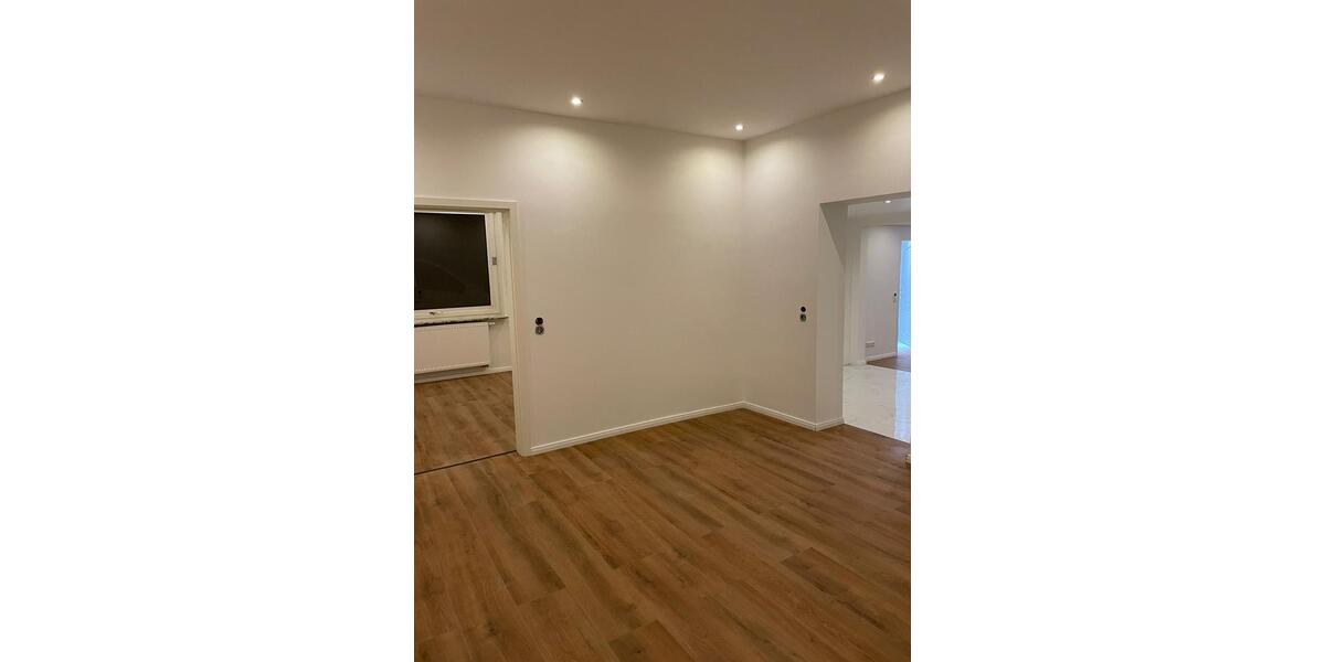 Erdgeschoßwohnung Rohrsen - 4 Zimmer, 110 m&sup2;, 900&euro; | Angebot:26616527