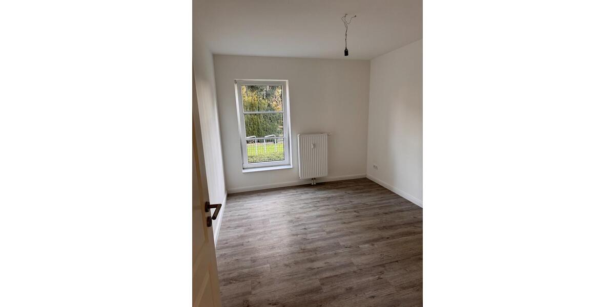 Erdgeschoßwohnung Bad Segeberg - 3 Zimmer, 74 m&sup2;, 1.200&euro; | Angebot:25306918