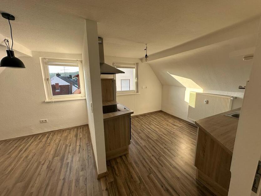3-Zi DG-Wohnung mit EBK in Goldbach ab Aug 2025 zu vermieten