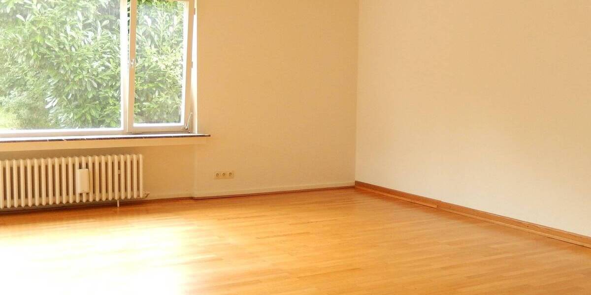 Reihenmittelhaus Trier Mariahof - 6 Zimmer, 232 m&sup2;, 1.900&euro; | Angebot:25732211