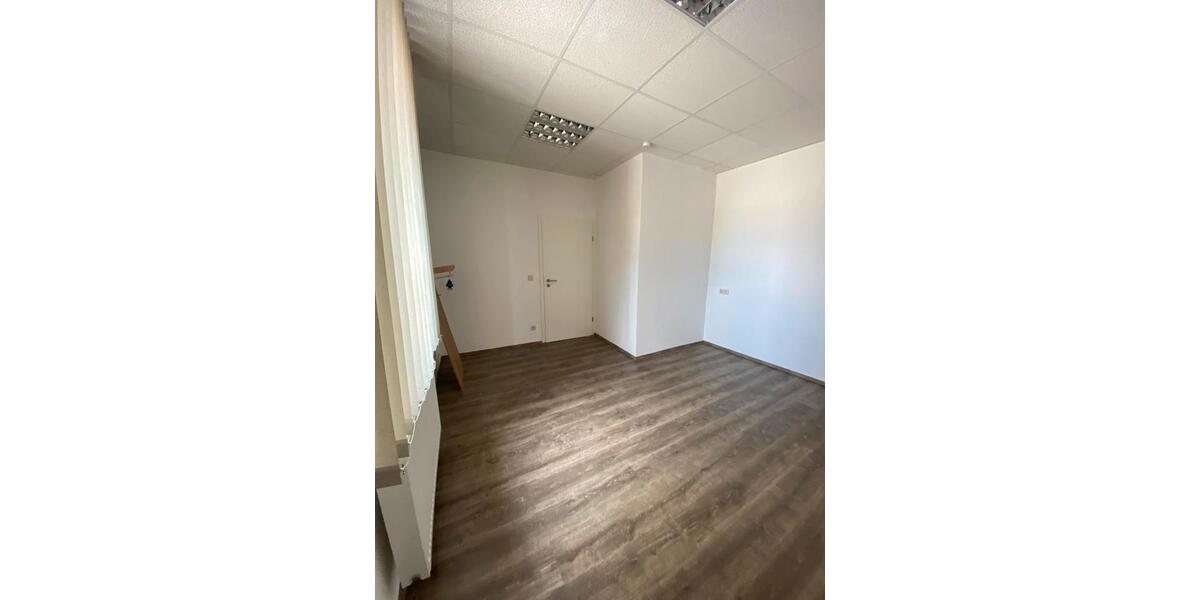 Erdgeschoßwohnung Rietheim-Weilheim Weilheim - 2.5 Zimmer, 80 m&sup2;, 700&euro; | Angebot:24851641