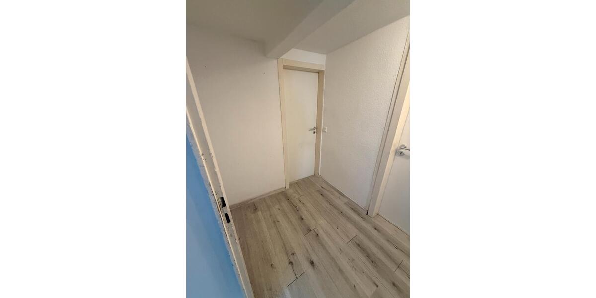 Etagenwohnung Metzingen - 2 Zimmer, 84 m&sup2;, 600&euro; | Angebot:26023488