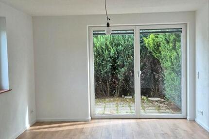 Sanierte 3,5 Zimmer EG-Wohnung mit Garten zu vermieten 3 zimmer