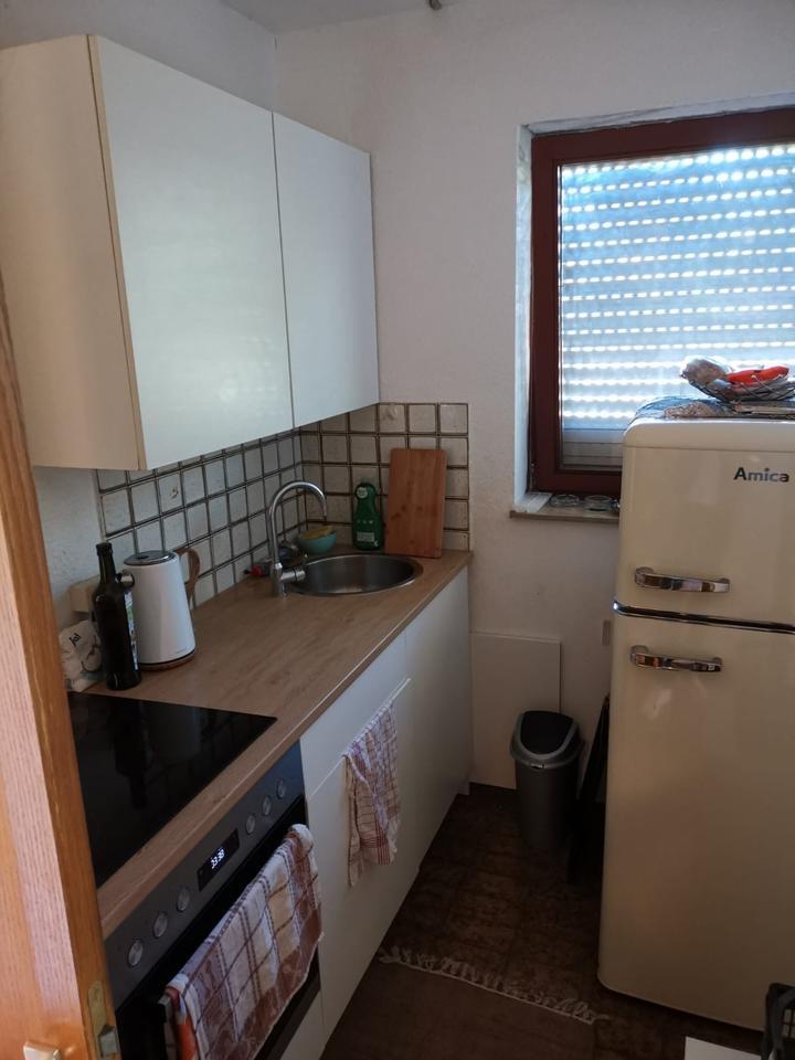 1-Zimmer- Einliegerwohnung zu vermieten ab 01.12.2025 zimmer