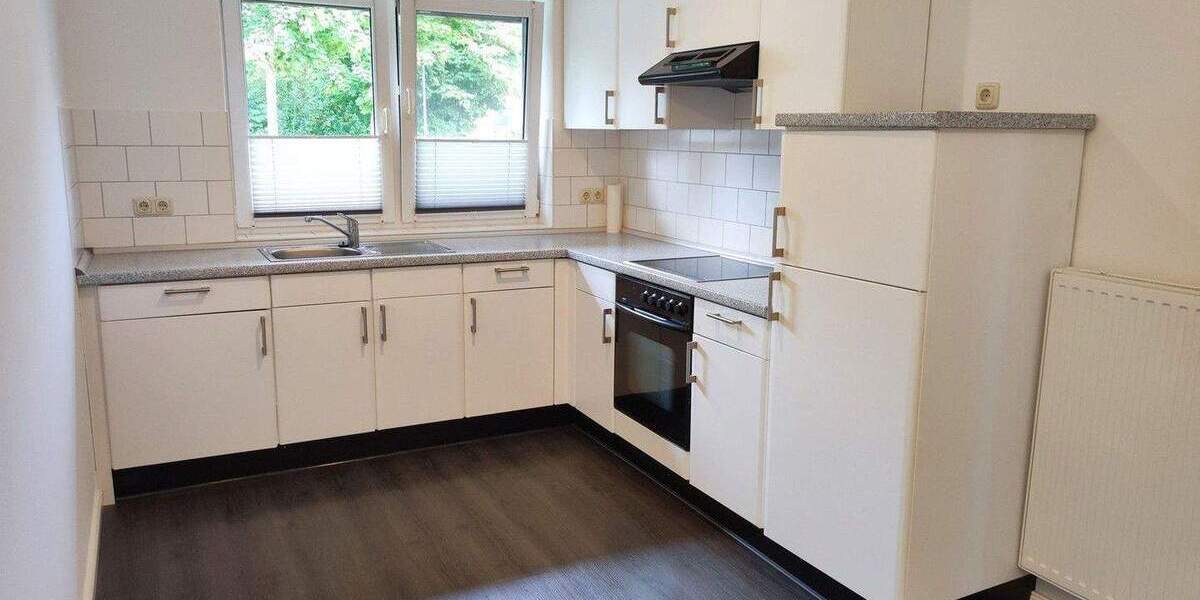 Reihenmittelhaus Albersdorf - 3 Zimmer, 130 m&sup2;, 1.100&euro; | Angebot:24251347