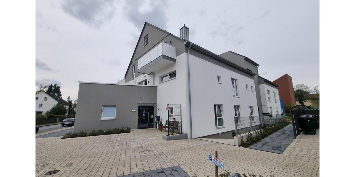 Dachgeschoßwohnung Halle - 2 Zimmer, 56 m&sup2;, 705&euro; | Angebot:24885004