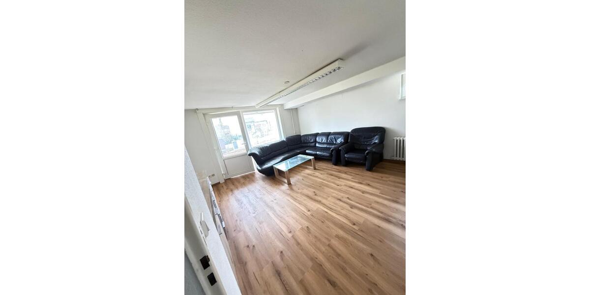 Etagenwohnung Korbach - 3 Zimmer, 72 m&sup2;, 600&euro; | Angebot:26022148