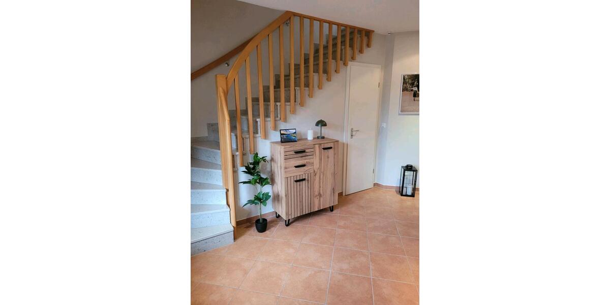 Einfamilienhaus Schneverdingen - 6 Zimmer, 161 m&sup2;, 1.800&euro; | Angebot:26659991