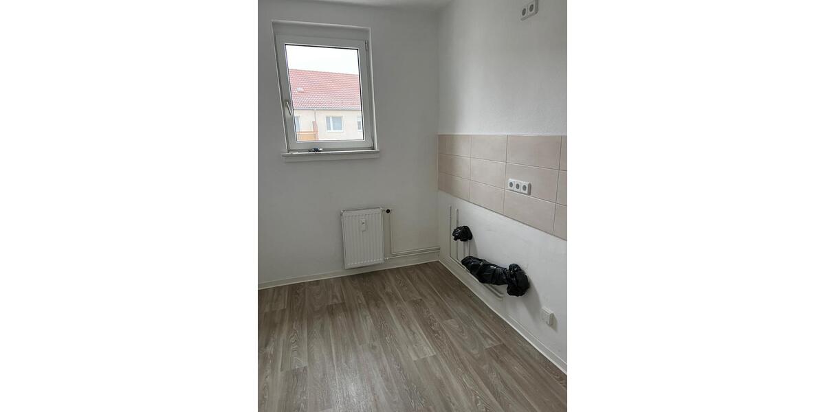 Etagenwohnung Jacobsdorf - 3 Zimmer, 60 m&sup2;, 420&euro; | Angebot:24980322